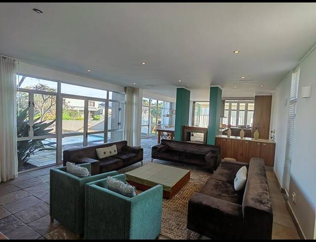 5 BEDROOM HOUSE FOR SALE IN OUBAAI